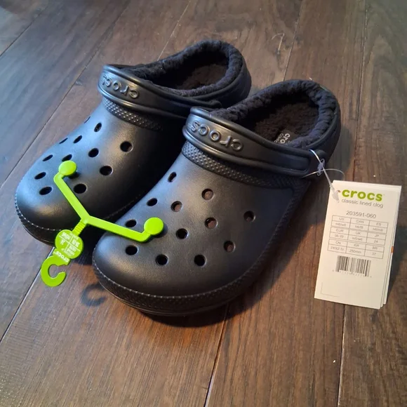 Crocs Black Classic Lined Clog - Picture 2 of 8